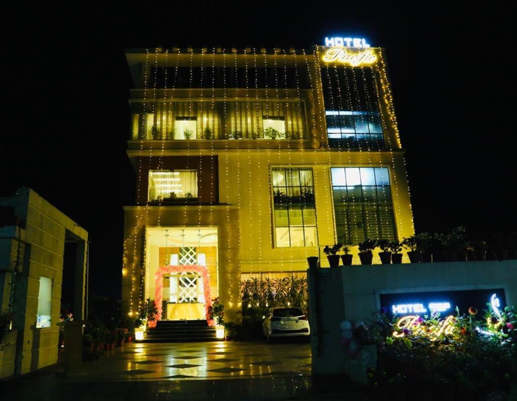 Hotel Pacific Roorkee Exterior foto